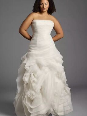 White by Vera Wang Strapless Draped Organza Trumpet Gown - Ivory
